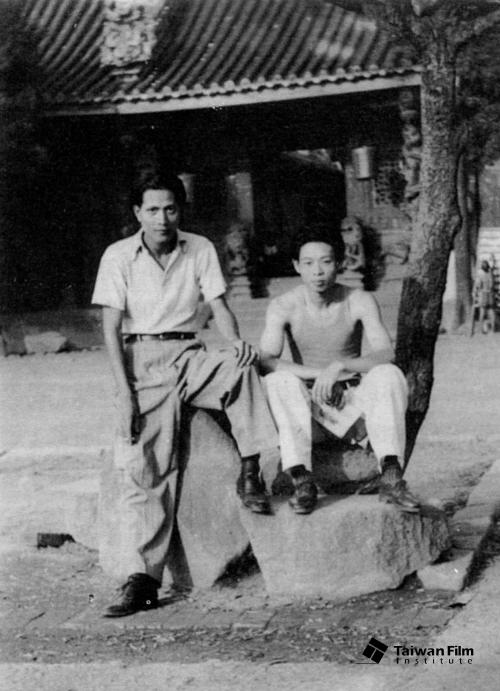 辛奇與同學合影（1951）